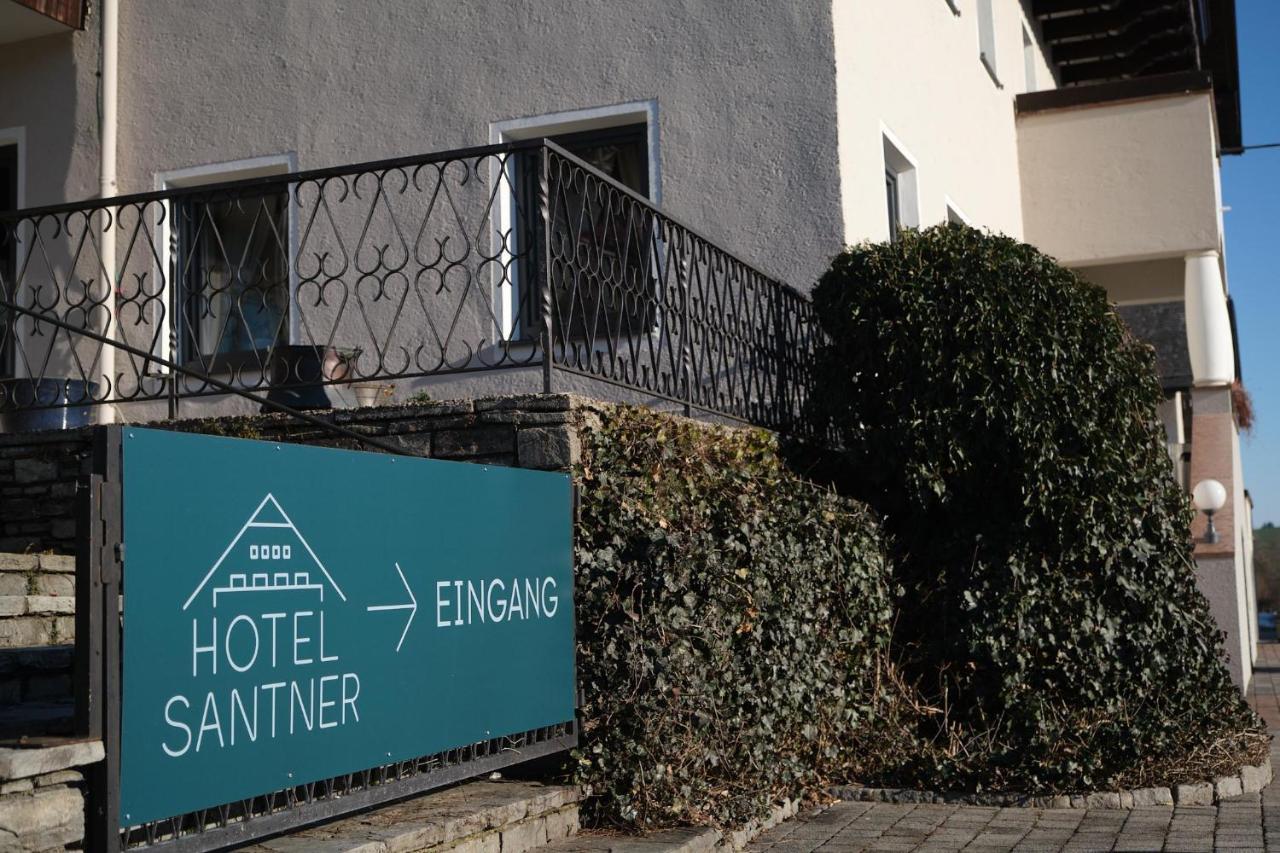 Santner, Hotel Eugendorf Exteriör bild